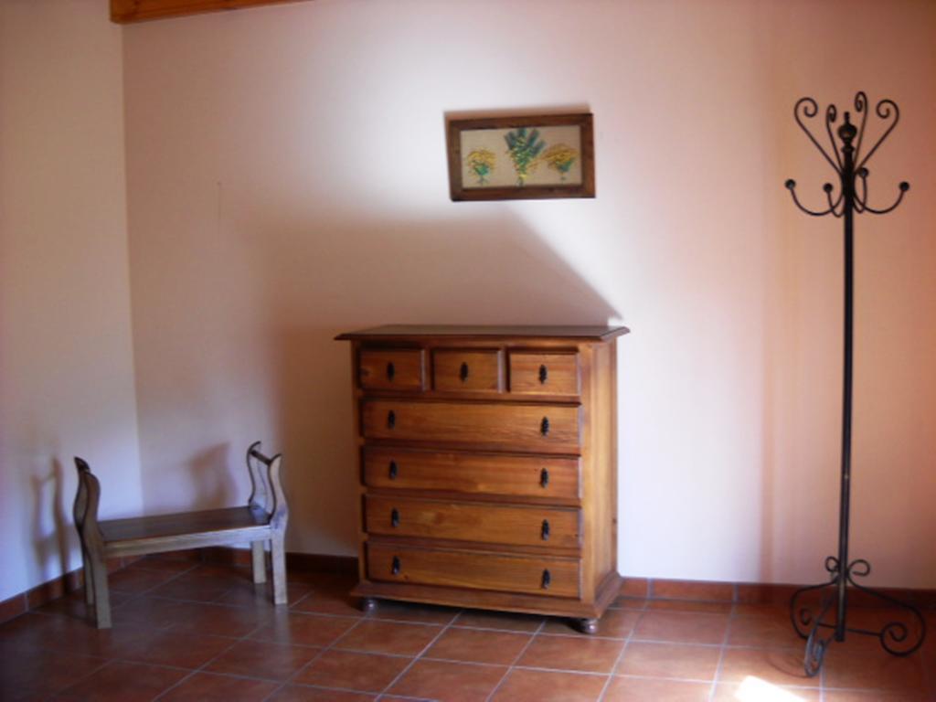 Casestonet Forcall Chambre photo