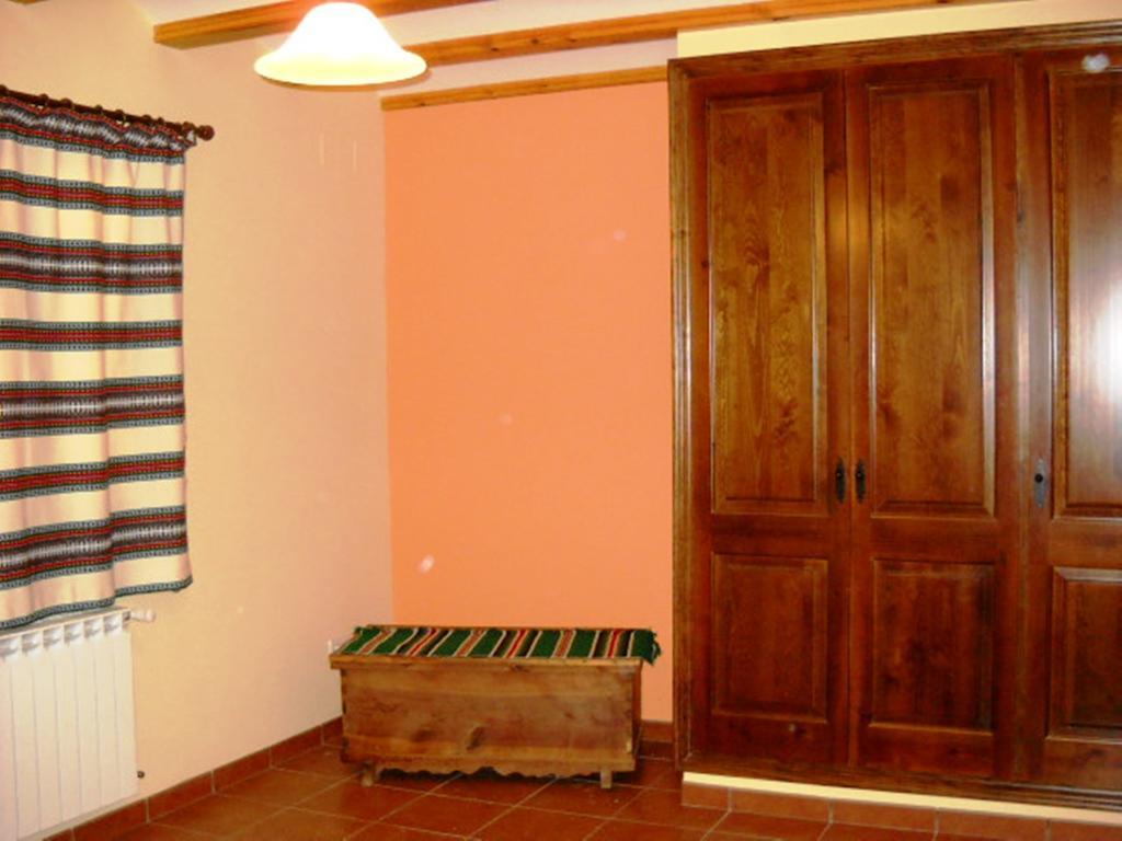 Casestonet Forcall Chambre photo