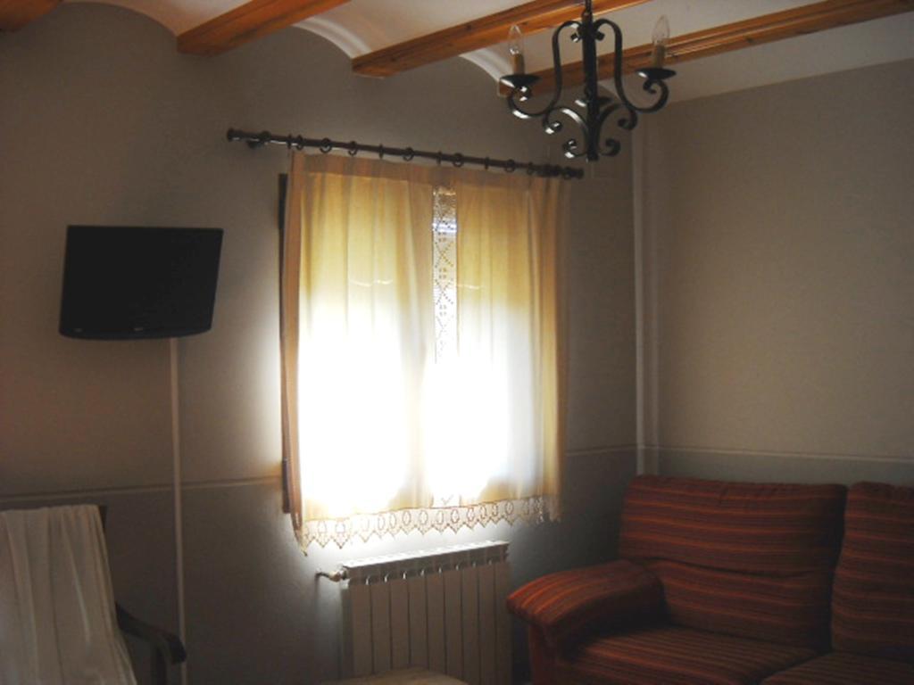 Casestonet Forcall Chambre photo